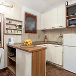 2 Bedroom Beautiful In Rab * Mundanije